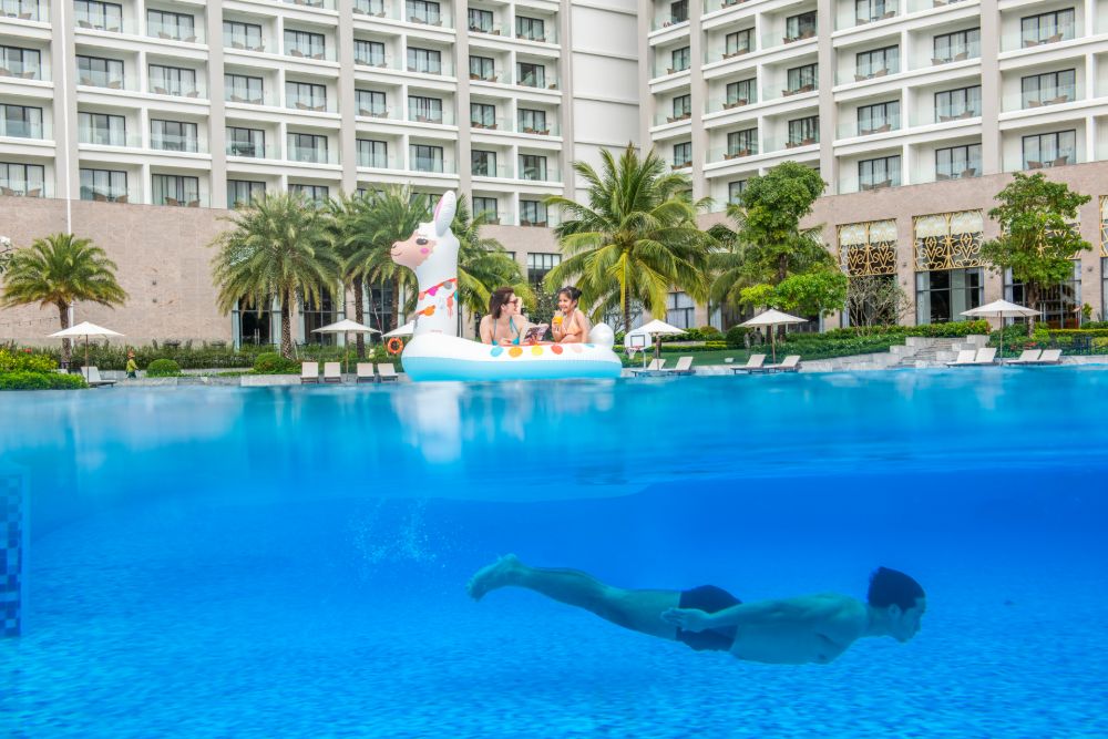 [HN - Phú Quốc] JOLLY COMBO | 3N2Đ VMB Vietjet + phòng gồm ăn 03 bữa + vui chơi VinWonders & Safari + tặng hotel credit 300K